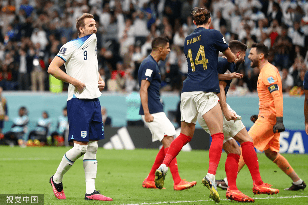 英格兰队险胜法国队，马龙关键制胜