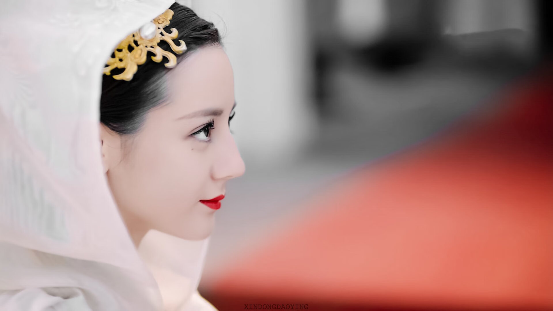 拉塞尔临危受命领军雷诺,惊天逆转红牛二队夺胜仗