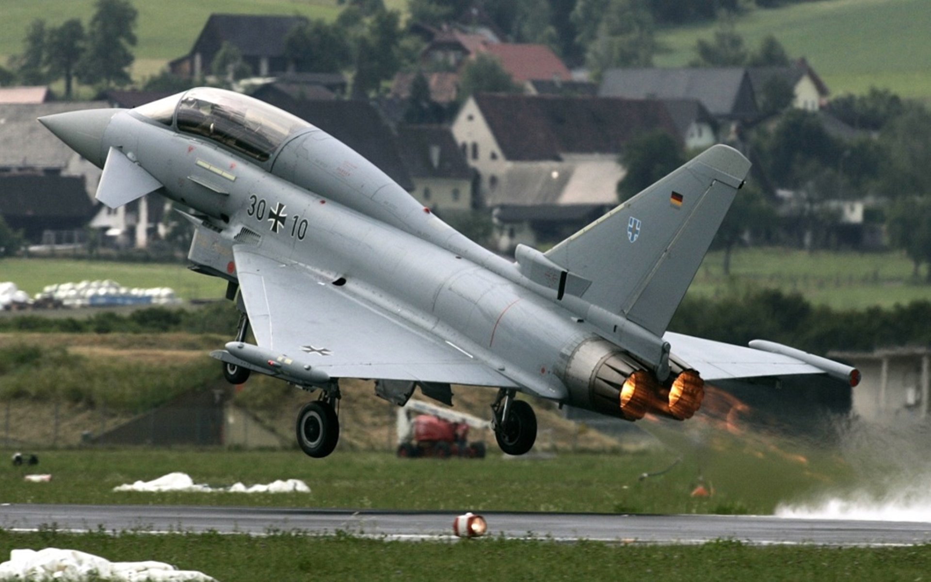 草原雄鹰展翅翱翔,新疆队全面压制辽宁,全能中锋约基奇式掌控全场