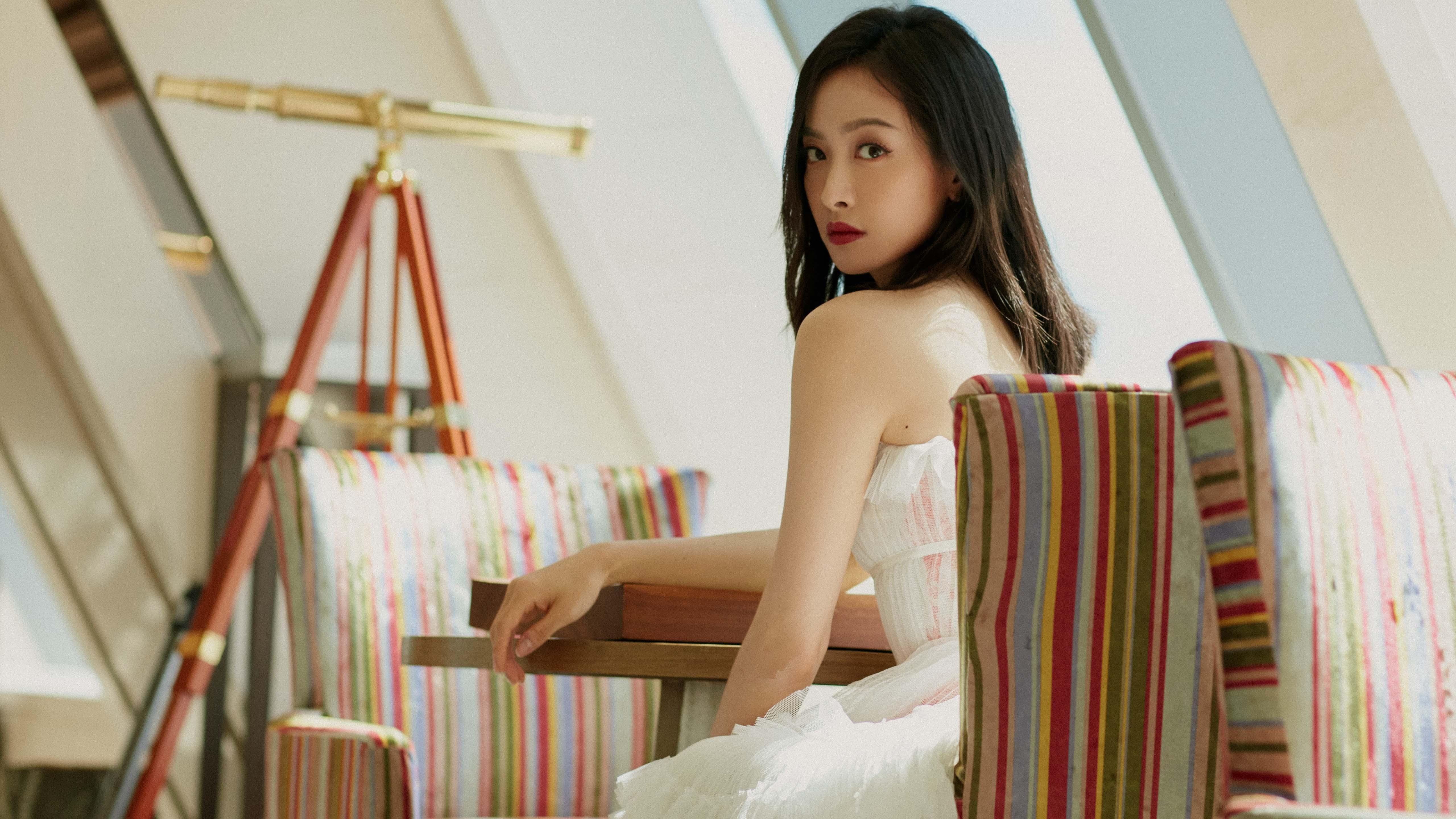 铁血鏖战映照大心脏，布克逆境展翅终结费城希望